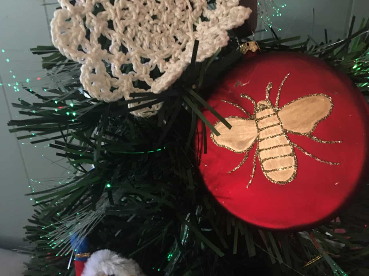 honey bee ornament